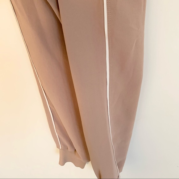 Artizia Wilfred Buffon Pant Crepe Joggers Pink XS - Picture 4 of 12